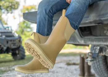 Trudge Boots: The Footwear That Makes Every Outdoor Adventure Comfortable